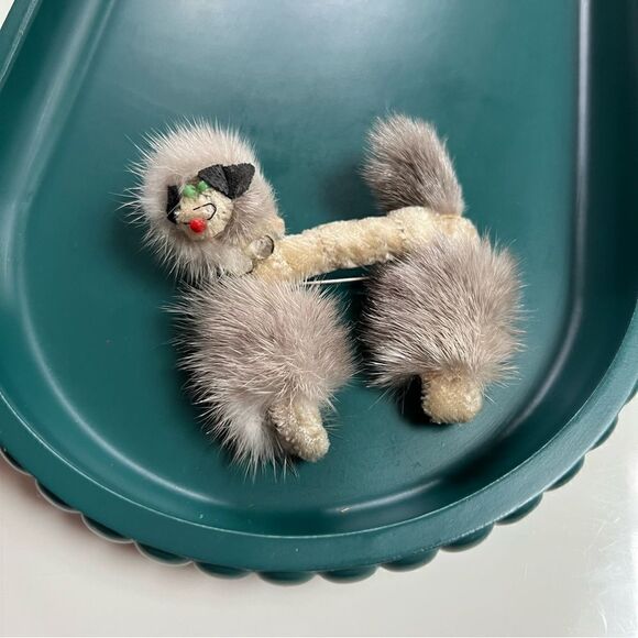 Quirky Vintage MCM 1950s Real Mink Fur Poodle Handmade Brooch Pin - Picture 1 of 4